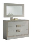 Bedroom Furniture Dressers and Chests